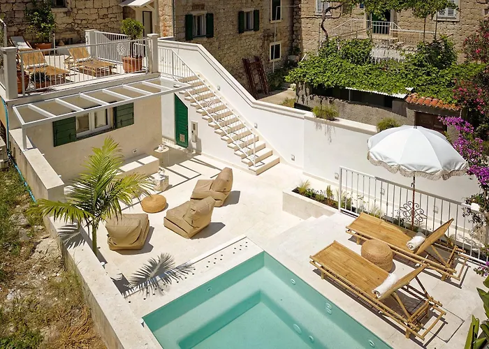 Ibella Boutique Rooms